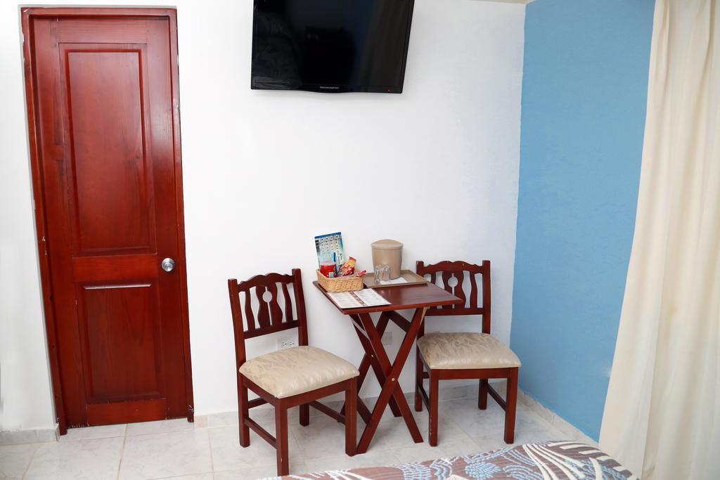 Hotel Los Jardines Santiago De Los Caballeros Zewnętrze zdjęcie