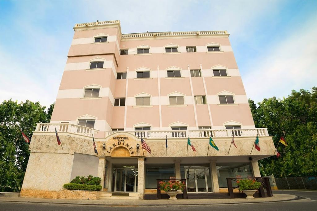 Hotel Los Jardines Santiago De Los Caballeros Zewnętrze zdjęcie