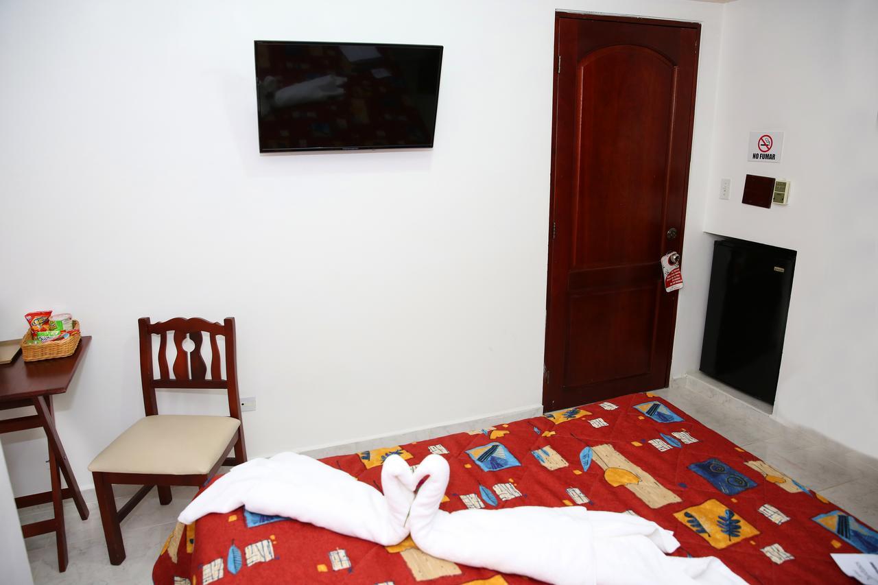 Hotel Los Jardines Santiago De Los Caballeros Zewnętrze zdjęcie