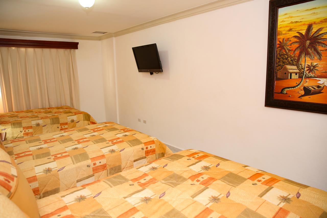Hotel Los Jardines Santiago De Los Caballeros Zewnętrze zdjęcie